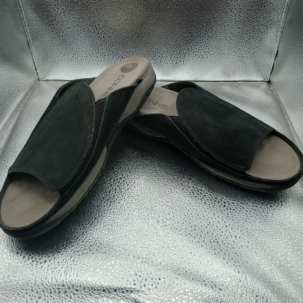 Connie Women's Black Leather Slide Sandals Women's Size 9.5W
